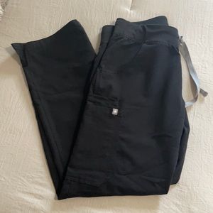 Figs Kade Cargo Scrub Pants